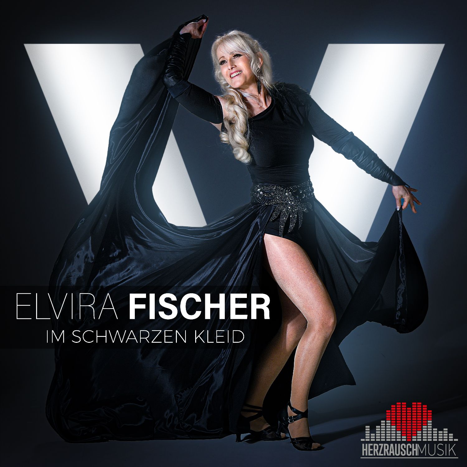Elvira Fischer - Im schwarzen Kleid